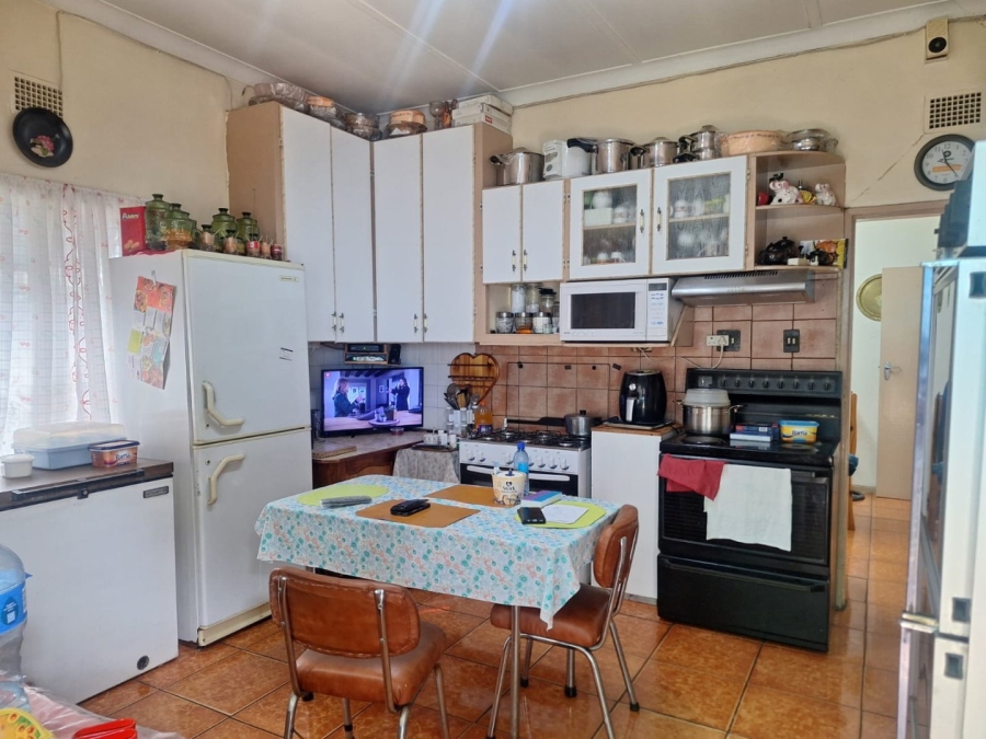 3 Bedroom Property for Sale in De Beers Northern Cape